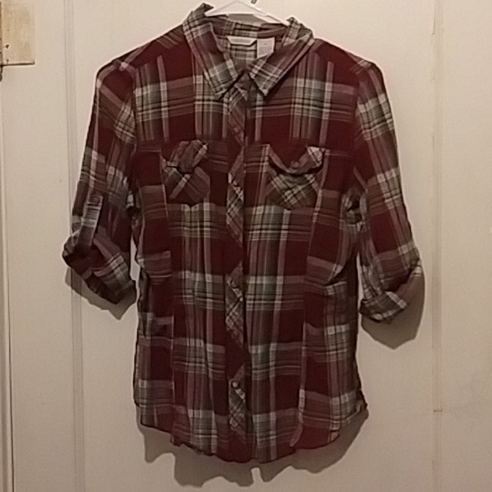Maurice's plaid button up